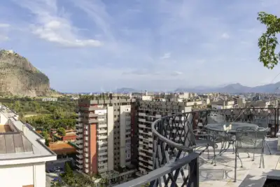 Attico in vendita, Via del Carabiniere, Palermo
