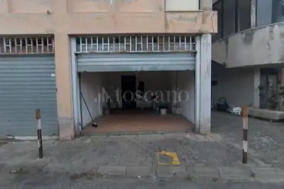 Box in vendita, Via Noviziato Casazza, Messina