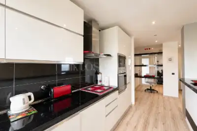 Casa in vendita, Piazza Luigi Einaudi, Desenzano del Garda