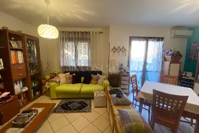 Casa in vendita, Via Novaledo, Roma