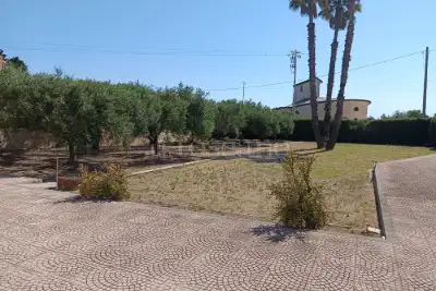 Villa in vendita, Via Mallia, Siracusa