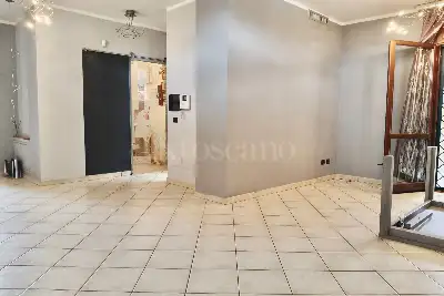 Villa Plurifamiliare in vendita, Via Anagnina, Roma