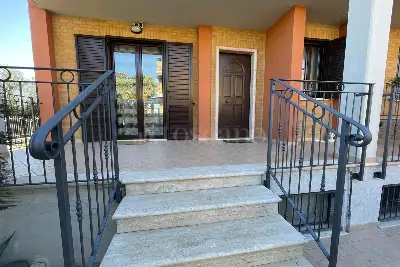 Villa Bifamiliare in vendita, Via Roma, Martinsicuro