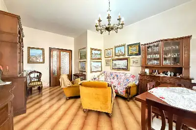 Casa in vendita, Via delle Gondole, Roma