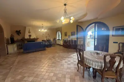 Casa Indipendente in vendita, Via Panaria Bassa, Bomporto