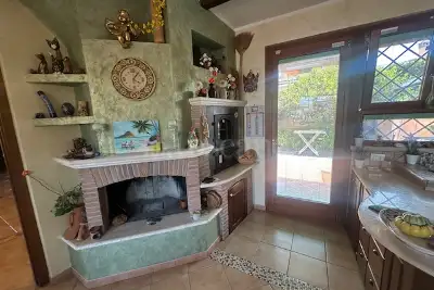 Villa in vendita, Via Afrodite, Pomezia