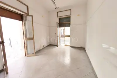 Negozio in vendita, Via Carmine, Brindisi