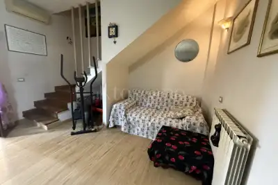 Casa Indipendente in vendita, Via Genova, Ciampino