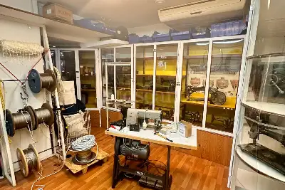 Negozio in vendita, Via Giuseppe Garibaldi, Olbia