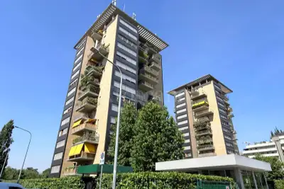 Box in vendita, Via Giovanni Spadolini, Milano