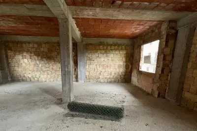 Casa Indipendente in vendita, Via Polveriera, Capistrello