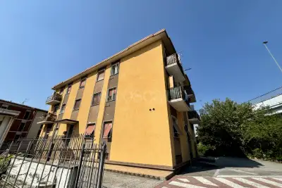Casa in vendita, Via Enrico Ferri, Brescia