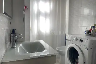 Casa in vendita, Via Umberto Grosso, Roma