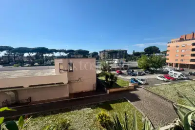 Casa in vendita, Via Ada Negri, Roma