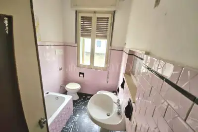 Casa Indipendente in vendita, Via Scuole, Nave