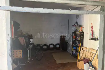 Box in vendita, Via Augusto Tebaldi, Roma