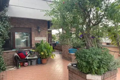 Attico in vendita, via tito livio, Pomezia