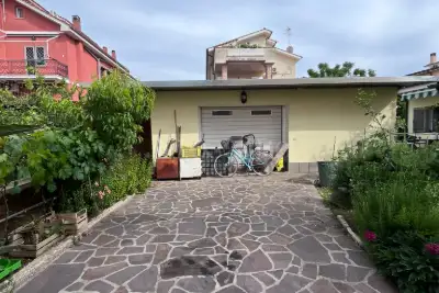 Casa Indipendente in vendita, Via Carlo Maria Rosini, Roma
