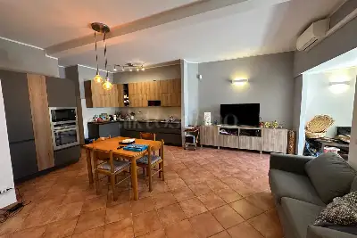 Villa in vendita, via Alessandro Santini,, Roma