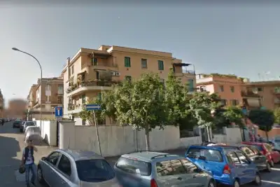 Ufficio in affitto, Via Albano , Roma