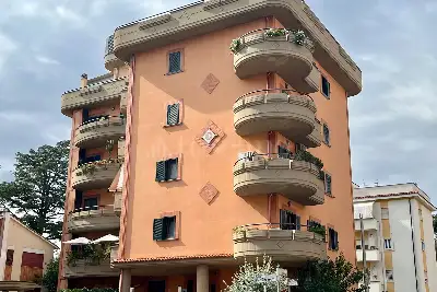 Casa in vendita, Via Giacomo Zanella, Roma