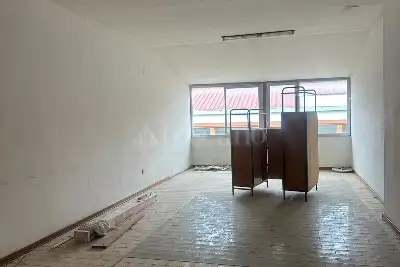 Negozio in affitto, Via Pertini, Avezzano