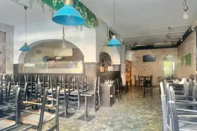 Negozio in affitto, Viale Tito Labieno, Roma