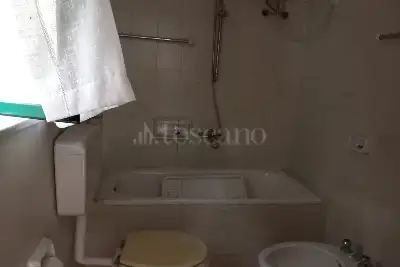 Casa Indipendente in vendita, Via Enrico toti, Santa Cristina Gela