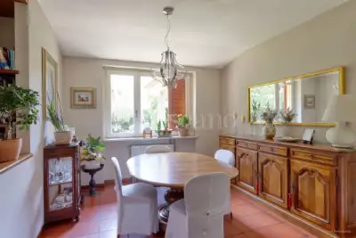 Villa for sale, Via Luigi Pirandello, Besano