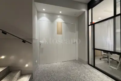 Negozio in vendita, Via Friuli, Milano