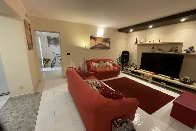 Casa Indipendente in vendita, Via Canfora, Catania