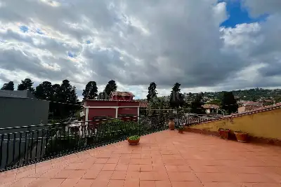 Casa in vendita, Via Alessandro Manzoni, Viagrande