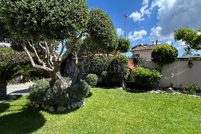 Villa in vendita, Via Ernesto Boezi, Roma