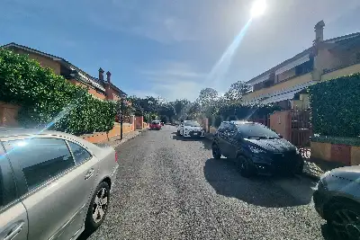 Villa in vendita, Via Montiglioni, Grottaferrata