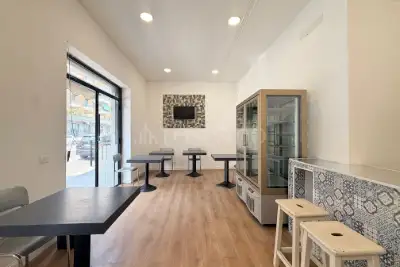 Negozio in vendita, Via Volvinio, Milano