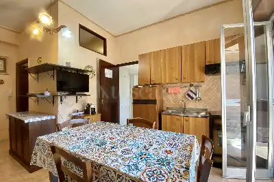 Casa in vendita, Via Porticato, Giardini-Naxos