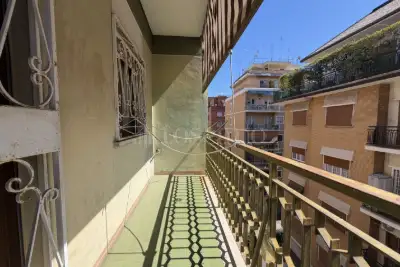 Casa in vendita, Via Jacopo Sannazzaro, Roma