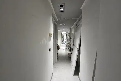 Negozio in vendita, Via San Felice, Bologna