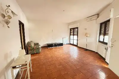 Casa in vendita, via Lisippo, Roma