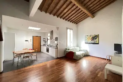 Casa in vendita, Via Guelfa, Firenze