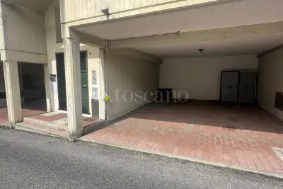 Casa in vendita, Via Pietro Nenni, Genova