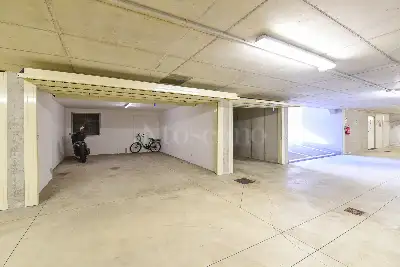 Casa in vendita, Viale Giulio Cesare, Como