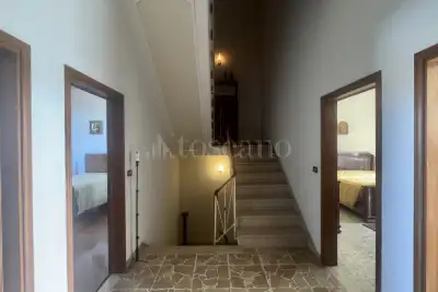 Casa Indipendente in vendita, Via dell'Alloro, Prato