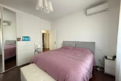 Attico in vendita, Via Edoardo Jenner, Roma