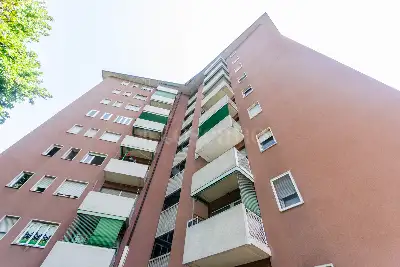 Casa in vendita, Via Cimabue, Milano