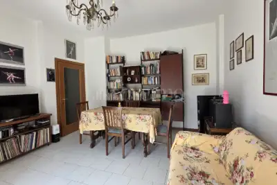 Casa in vendita, Via degli Astri, Milano