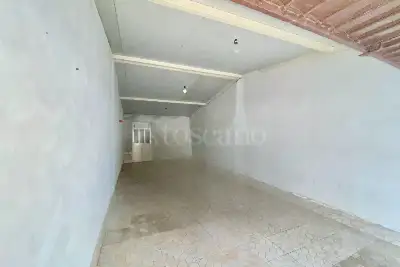 Garage in vendita, Via G. Mazzini, Rometta