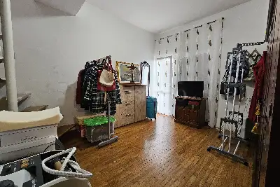 Villino a Schiera in vendita, Via dell'Orione, Pomezia