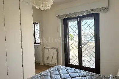 Villa Plurifamiliare in vendita, Viale Hugo Pratt, Roma