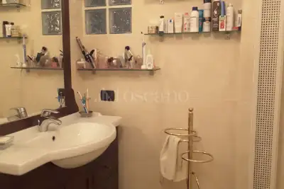 Casa in affitto, Via Costantino, Roma